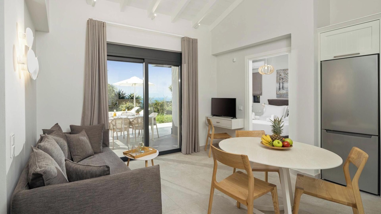 Photo of Livingroom in Agia Pelagia Chlomou