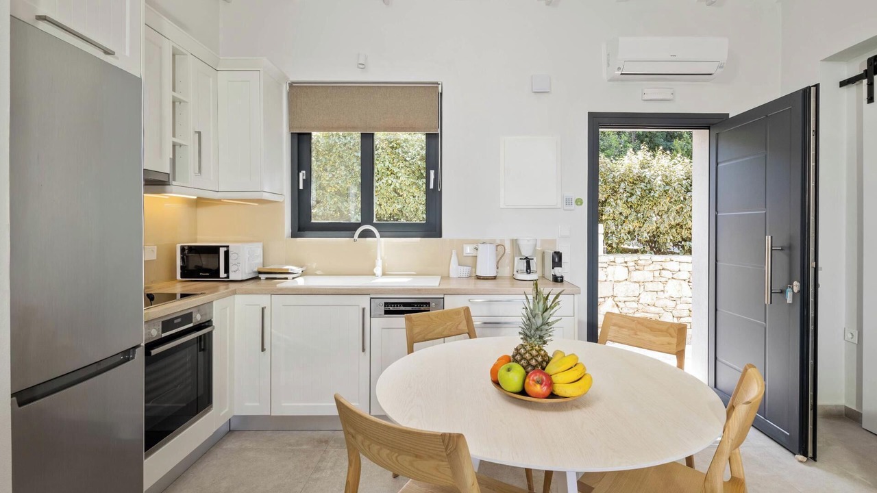 Photo of Kitchen in Agia Pelagia Chlomou