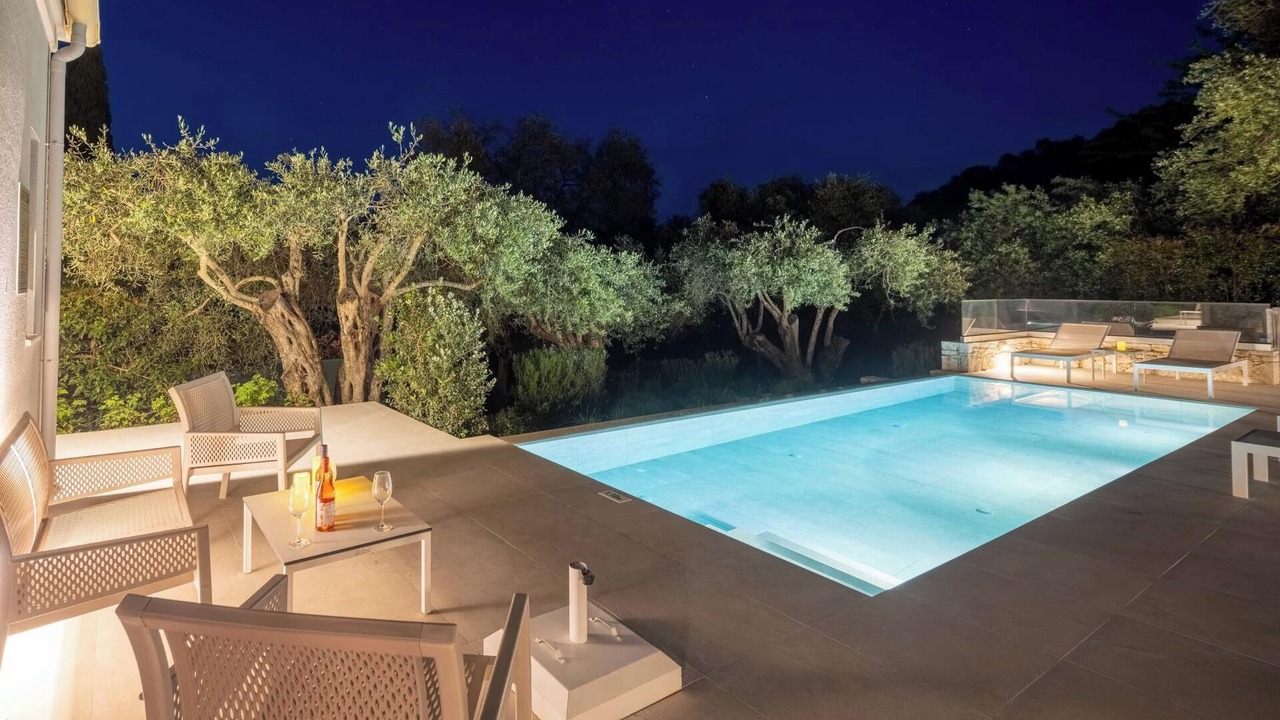 Photo of Outdoor in Agia Pelagia Chlomou