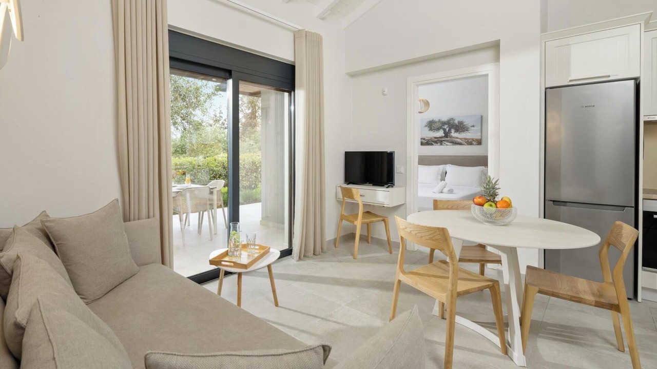 Photo of Livingroom in Agia Pelagia Chlomou