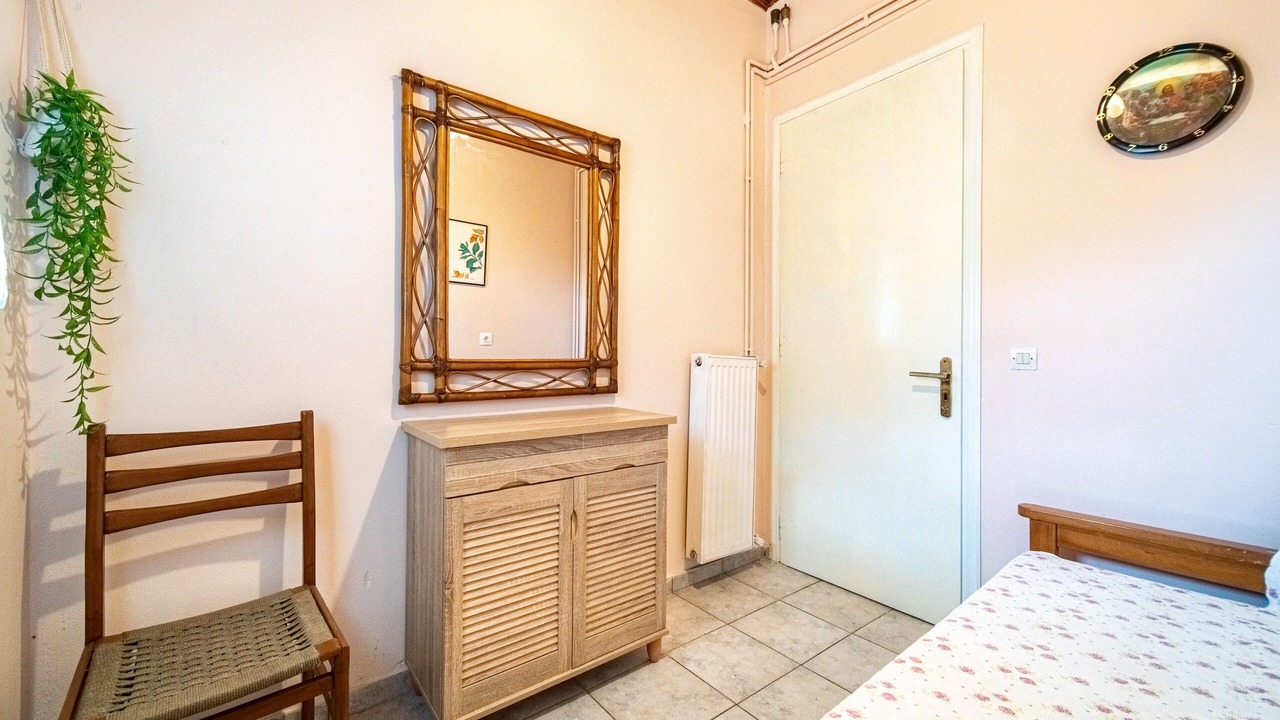 Photo of Bedroom in Parelia