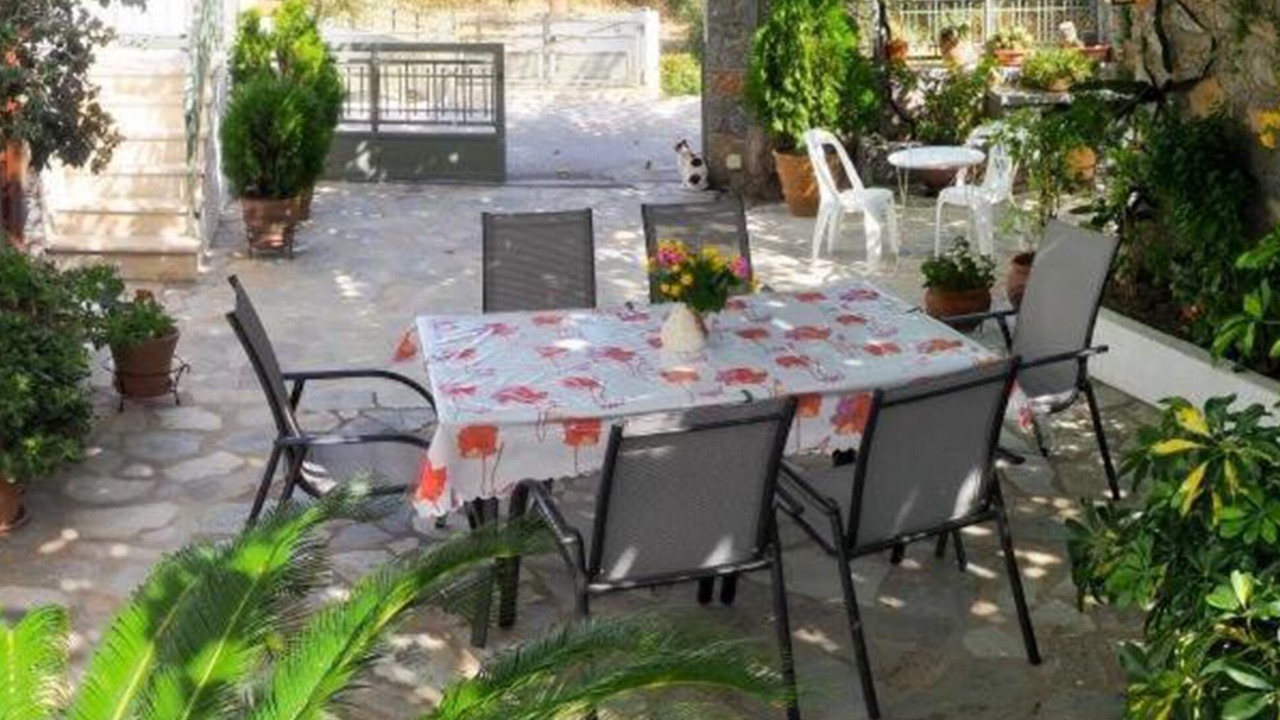 Photo of Outdoor in Istron