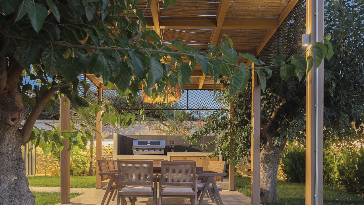 Photo of Outdoor in Dramia
