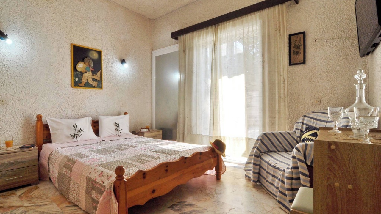 Photo of Bedroom in Alepou