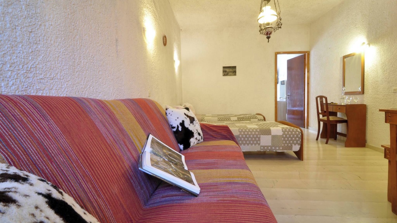 Photo of Livingroom in Alepou