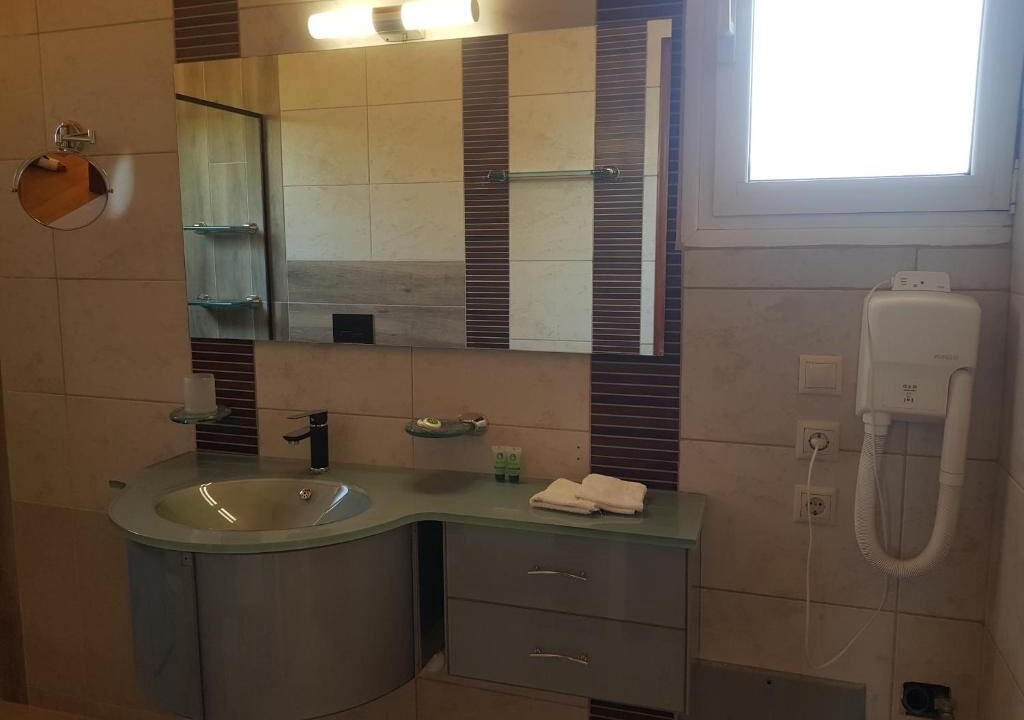 Photo of Bathroom in Agios Ioannis