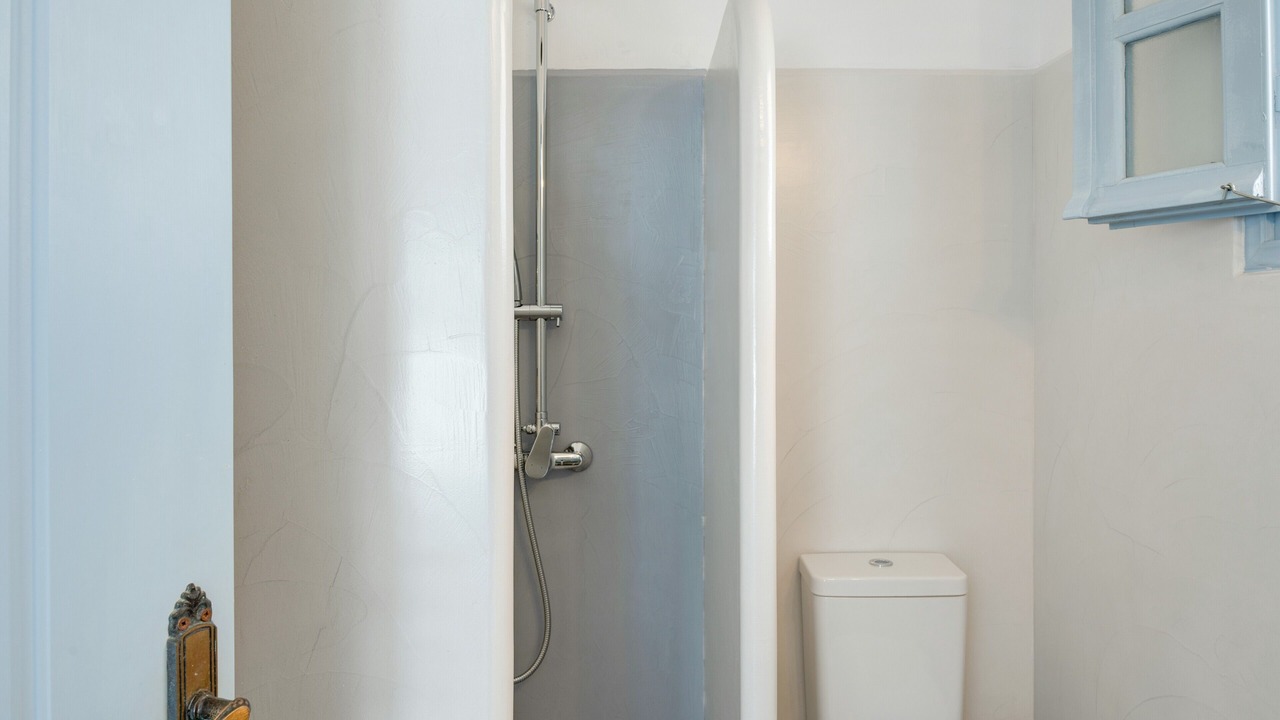 Photo of Bathroom in Grikos