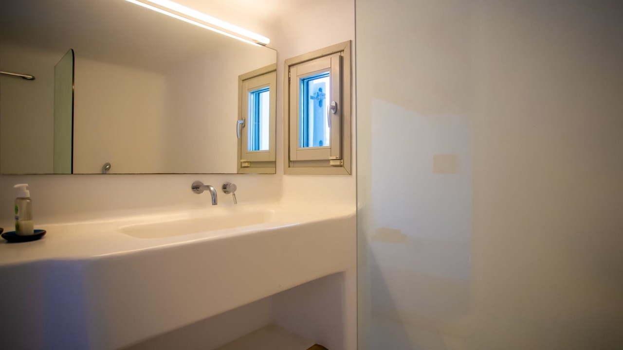Photo of Bathroom in Drafaki