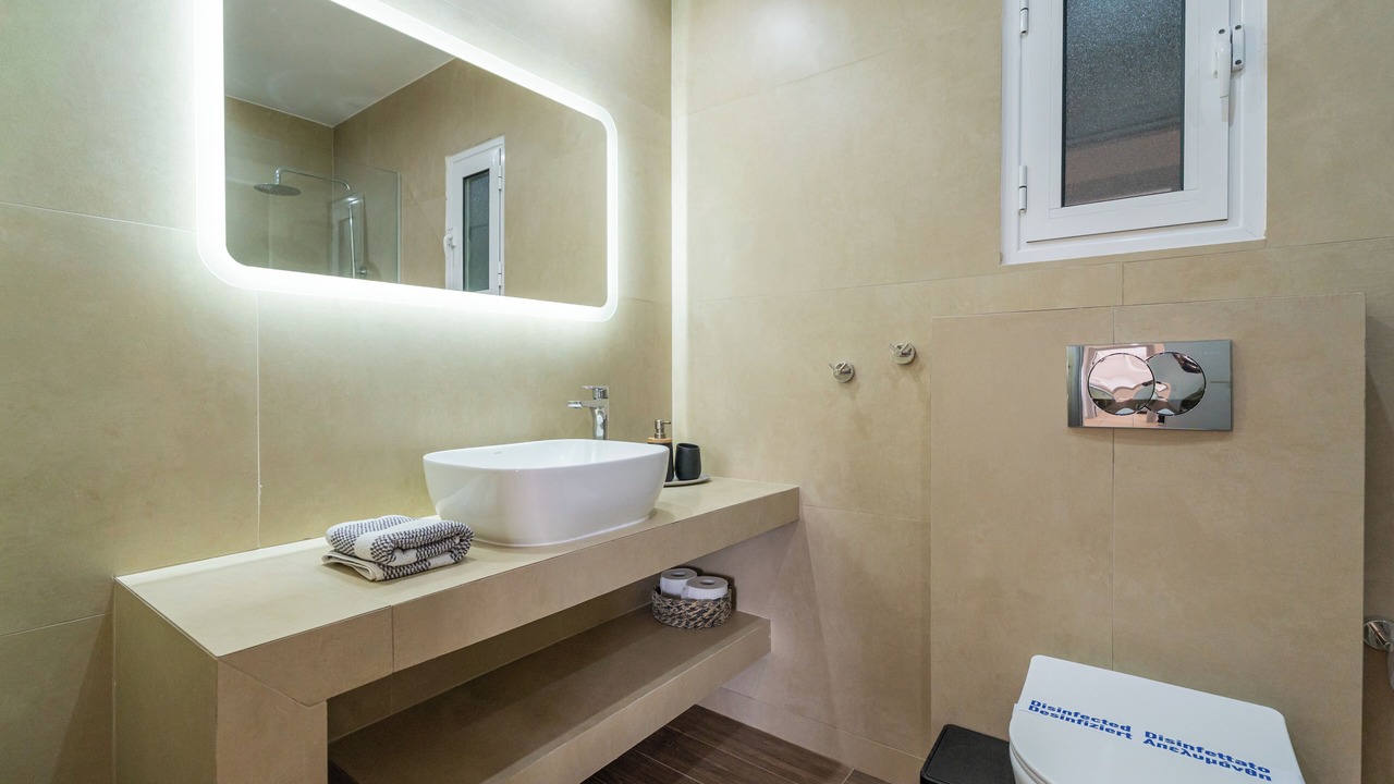 Photo of Bathroom in Neos Marmaras
