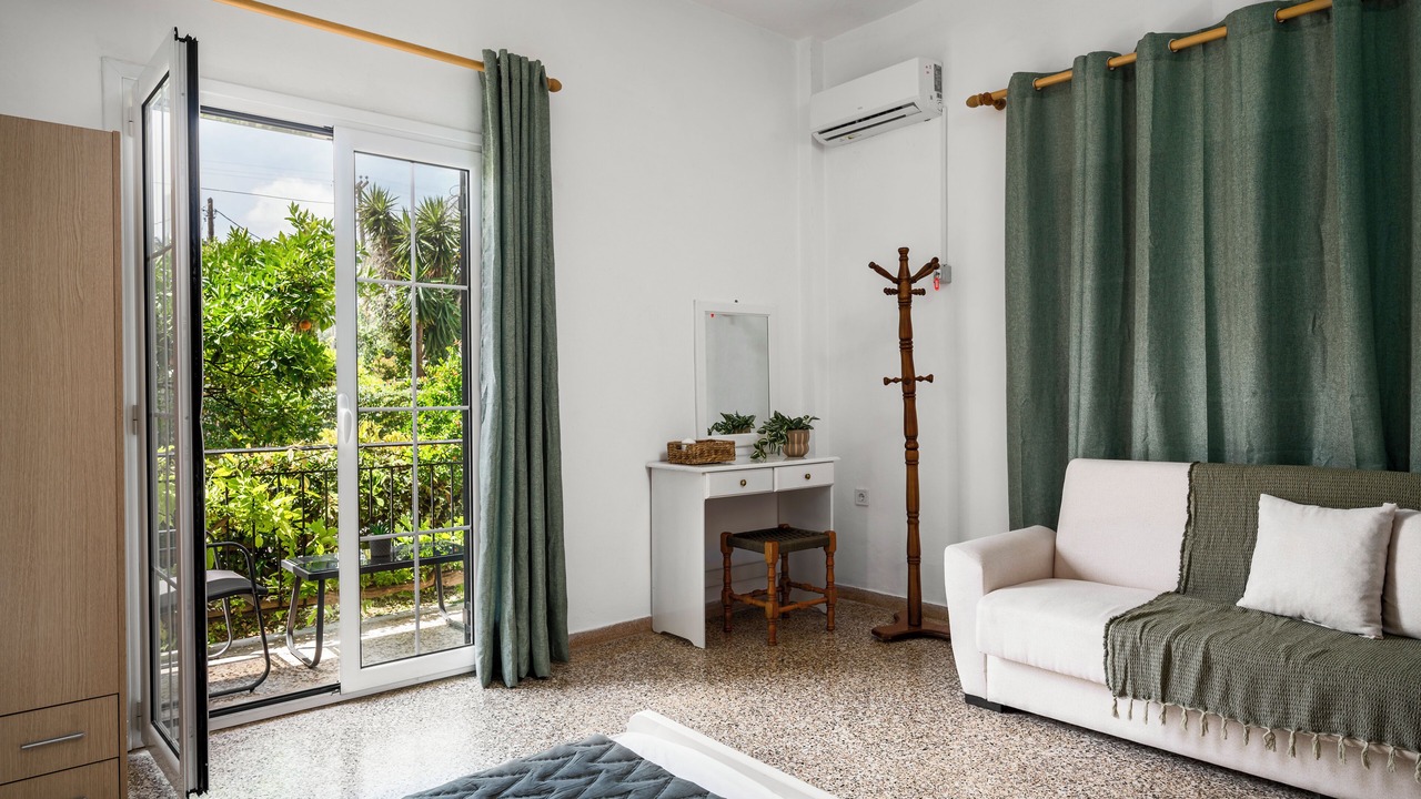 Photo of Bedroom in Ipsos