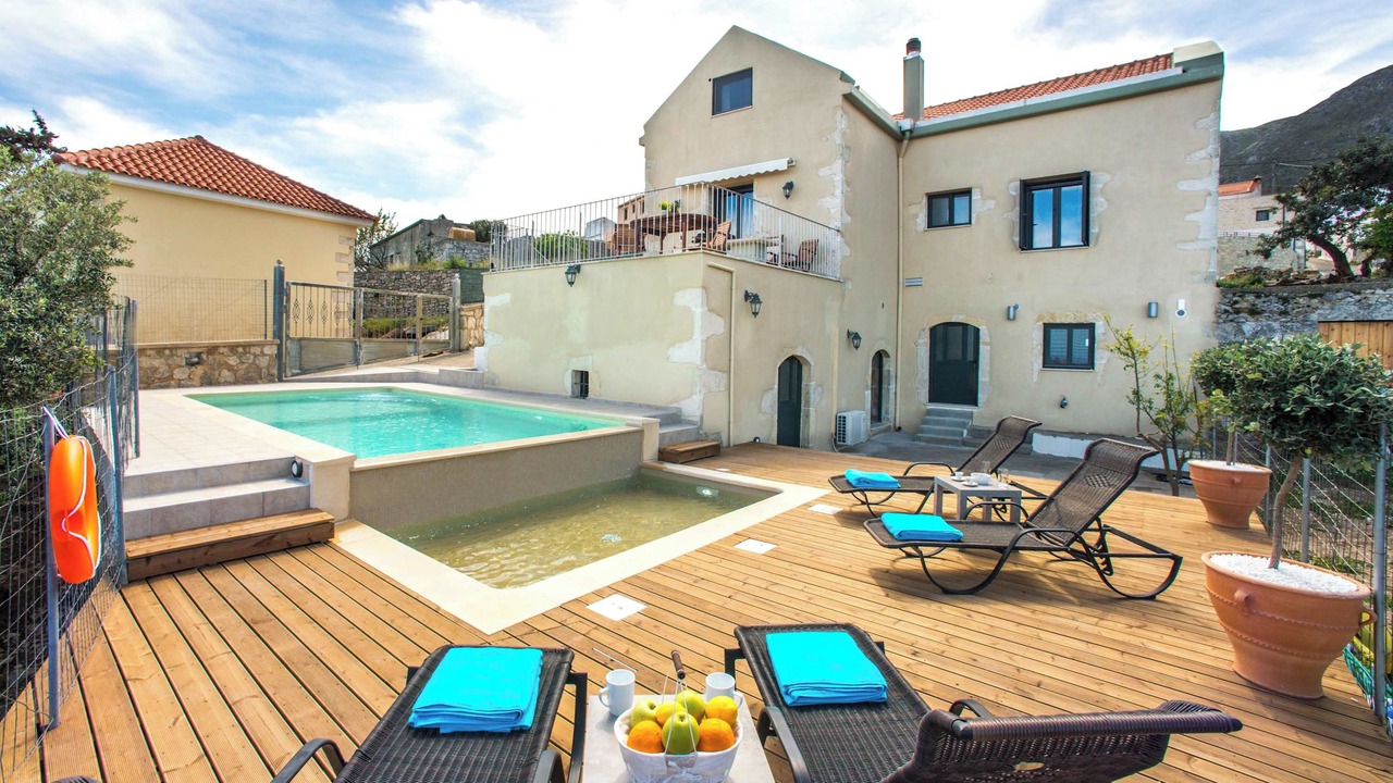 Photo of Outdoor in Patima