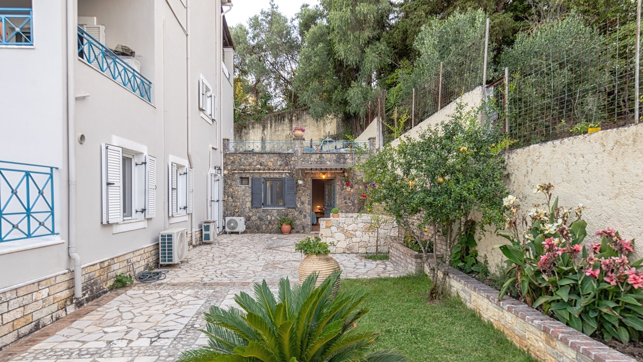 Photo of Patio Balcony in Corfu Town
