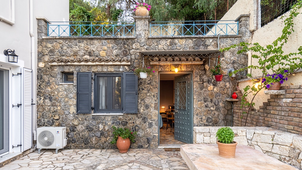 Photo of Patio Balcony in Corfu Town