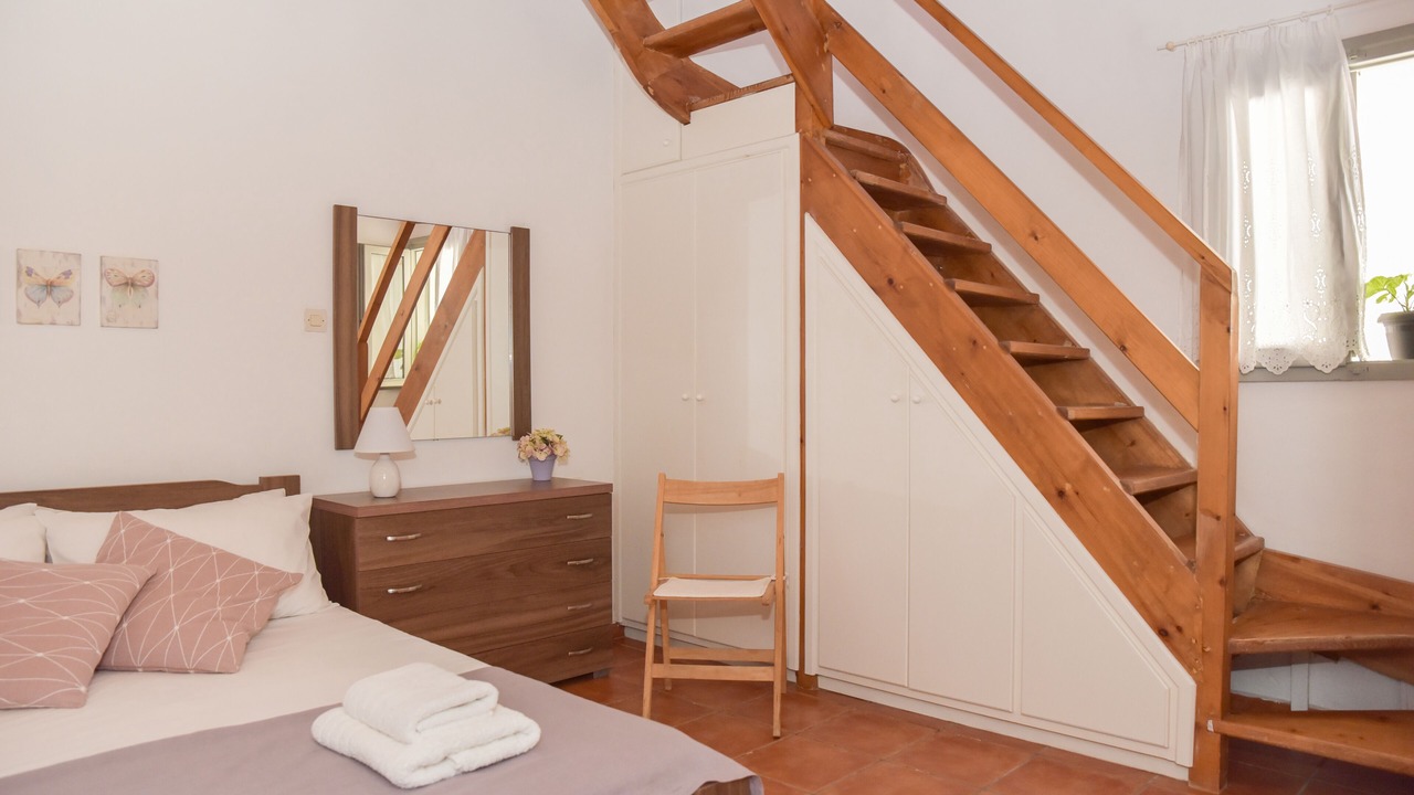 Photo of Bedroom in Kato Galatas