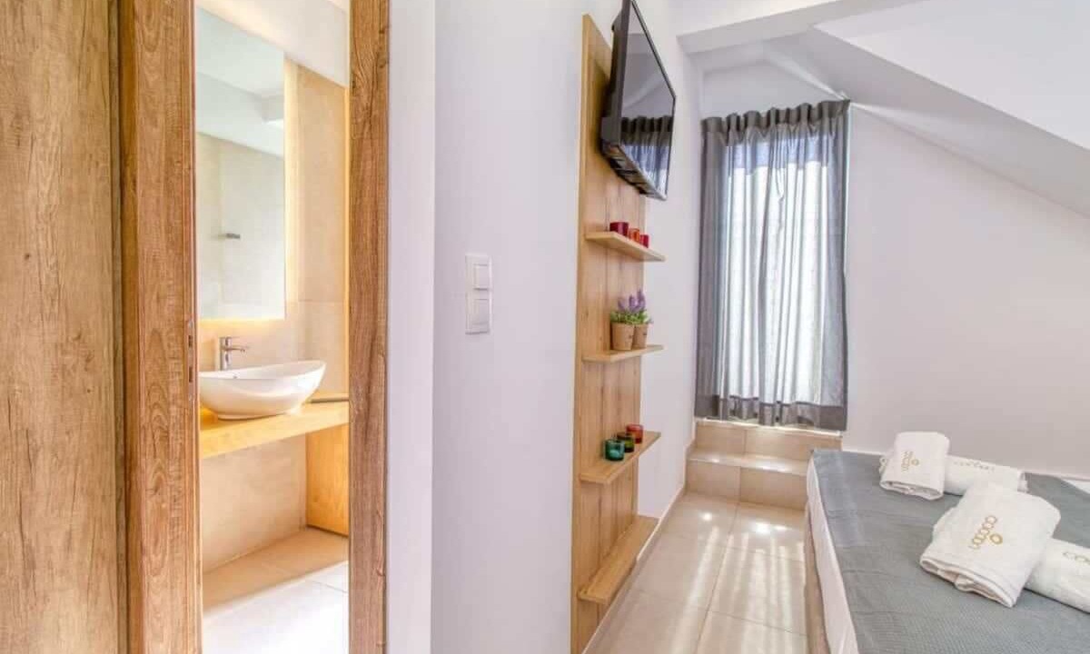 Photo of Bathroom in Kolymbari