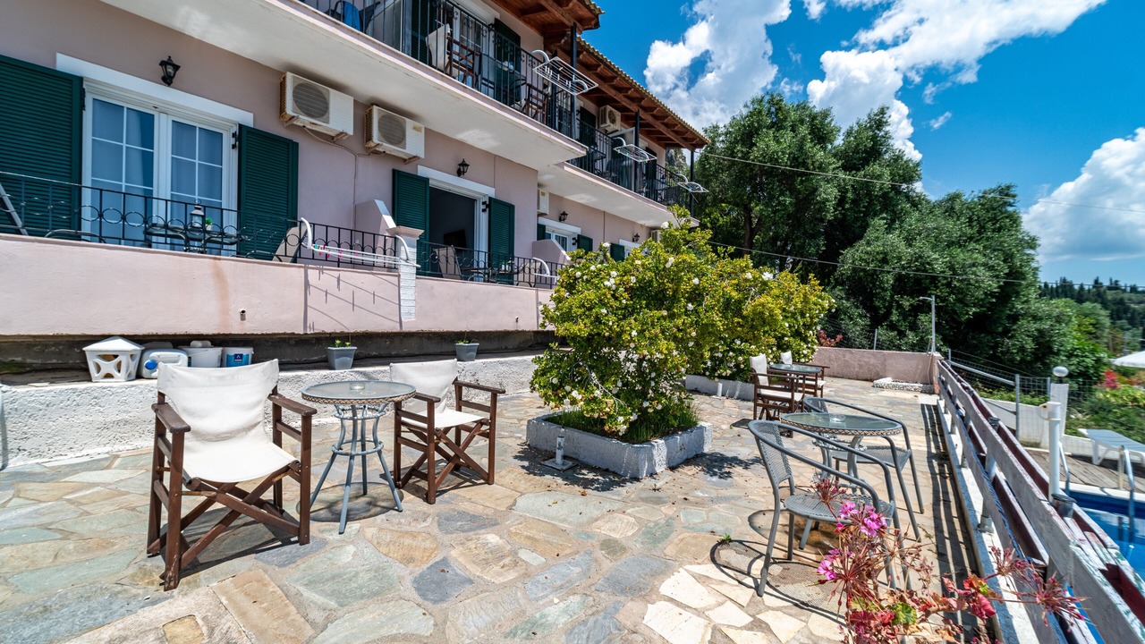 Photo of Outdoor in Lakones