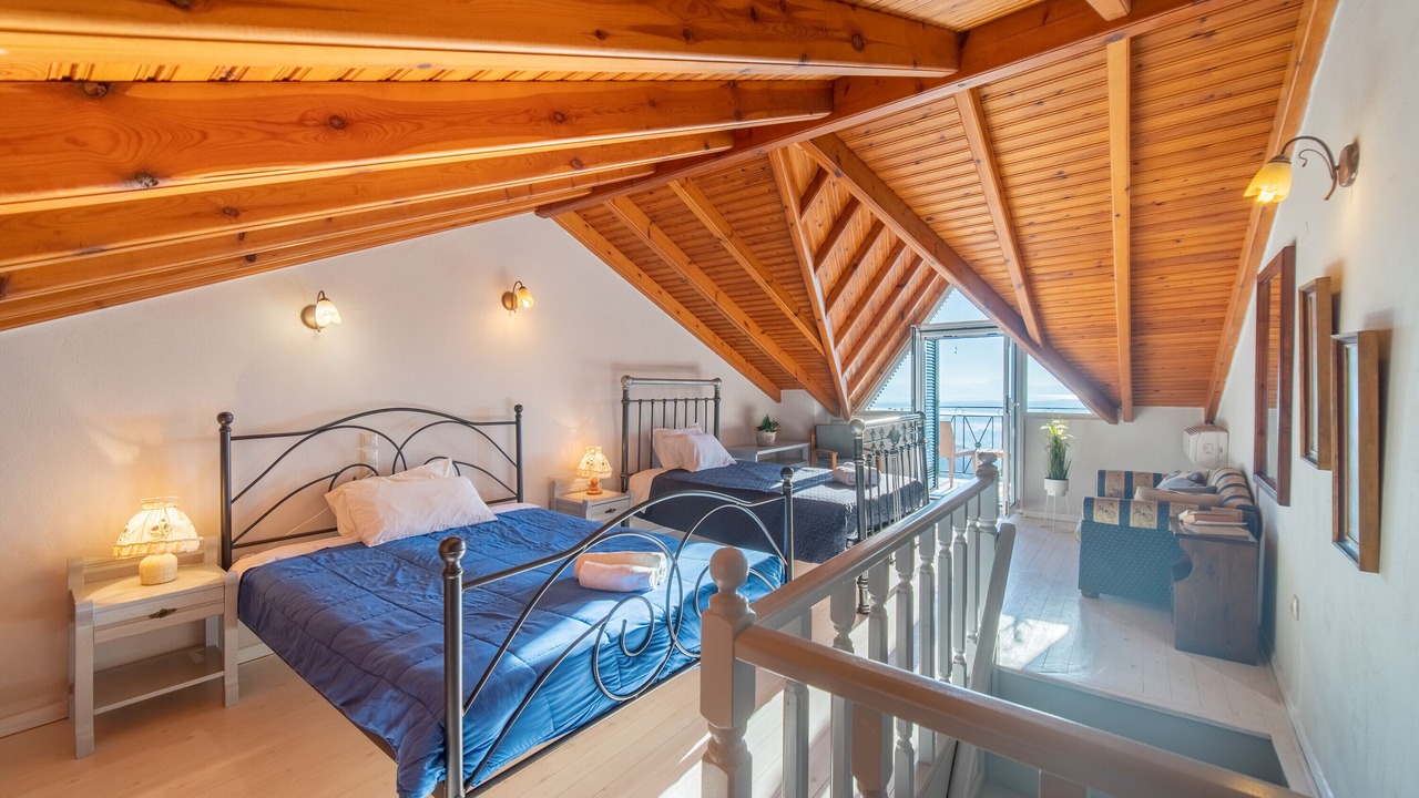 Photo of Bedroom in Chlomos