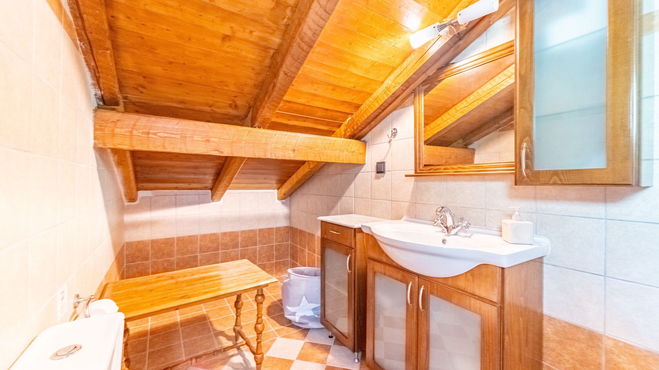 Photo of Bathroom in Paramonas