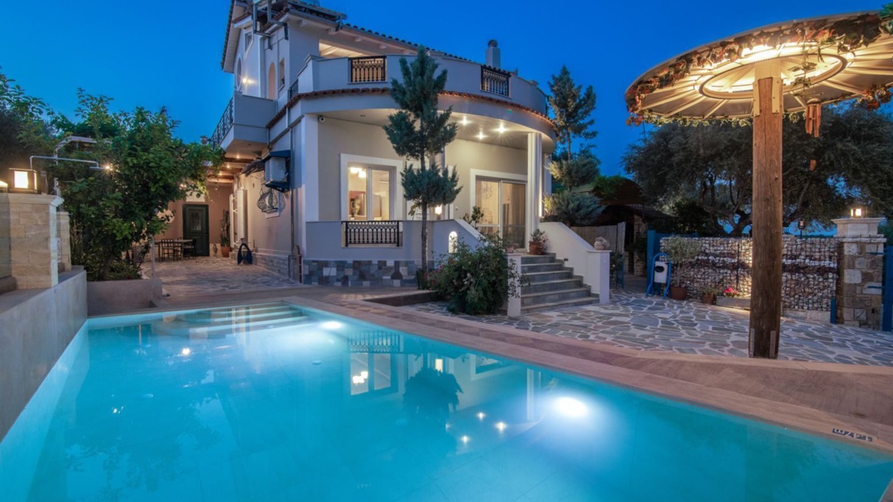 Photo of Outdoor in Koiliomenos