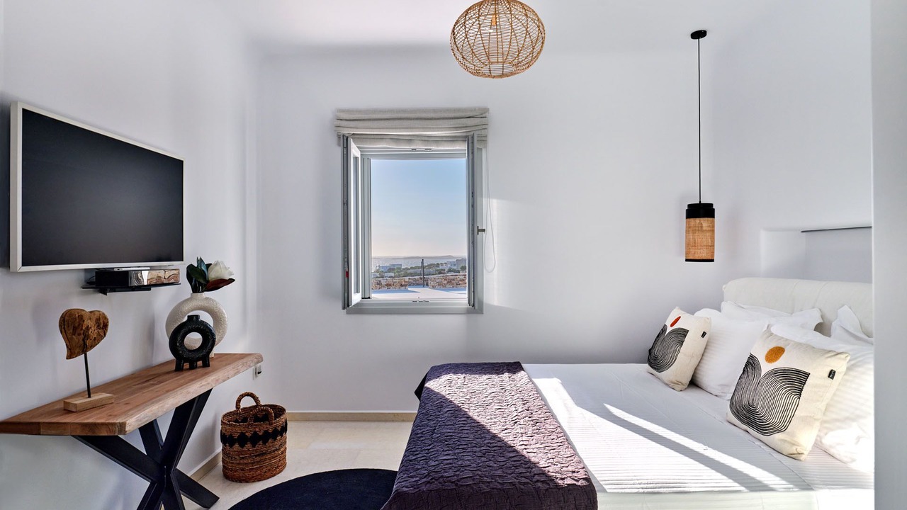 Photo of Bedroom in Nea Cryssi Akti