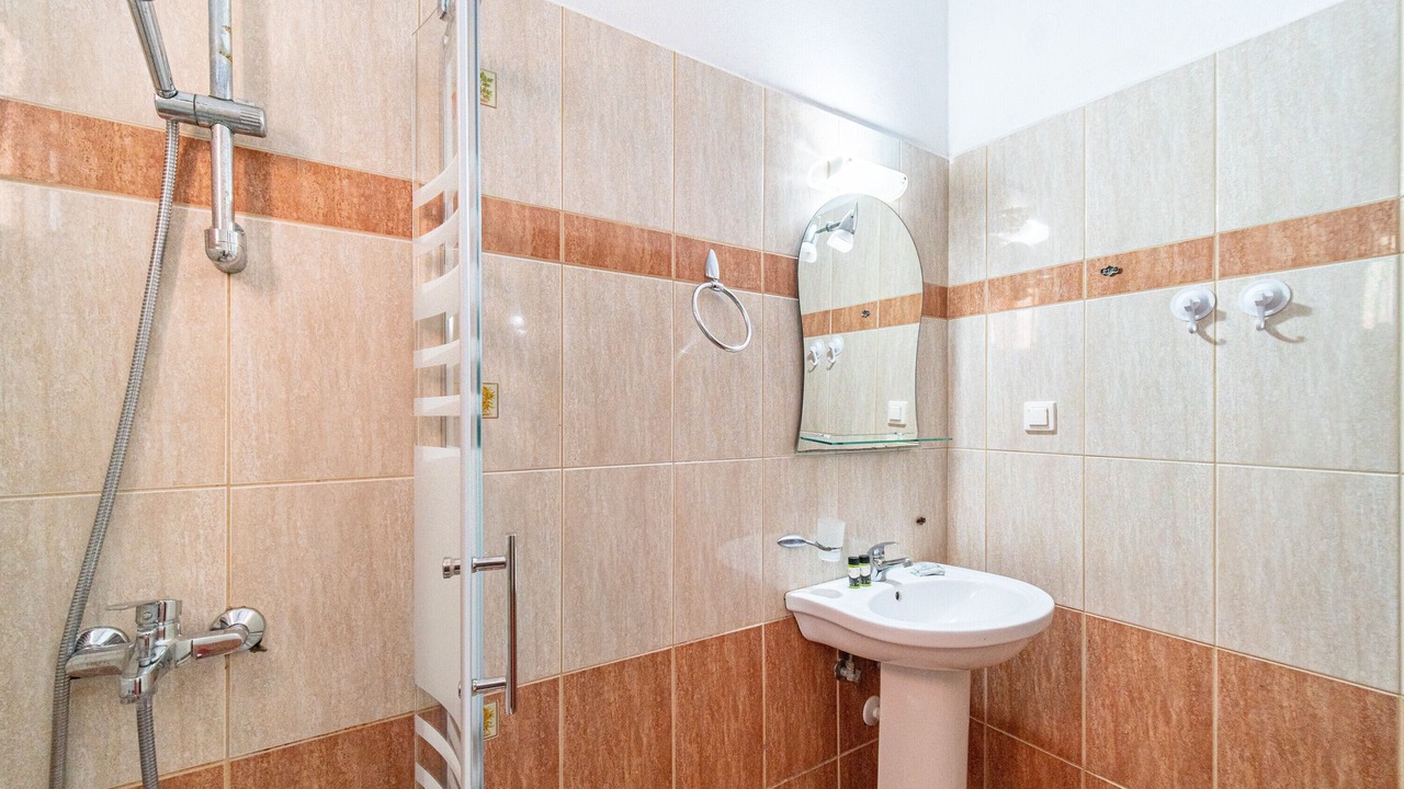 Photo of Bathroom in Lakones