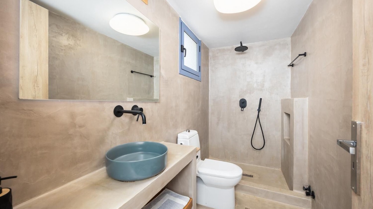 Photo of Bathroom in Mesovounia