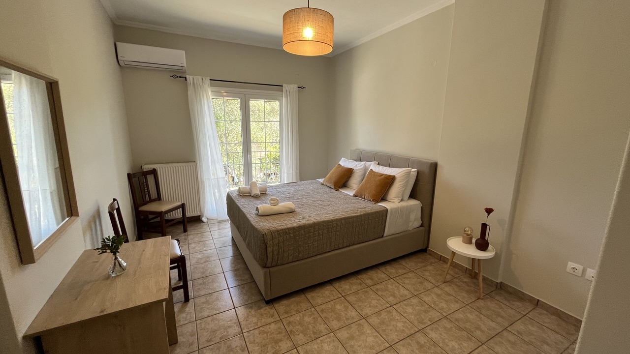 Photo of Bedroom in Ipsos