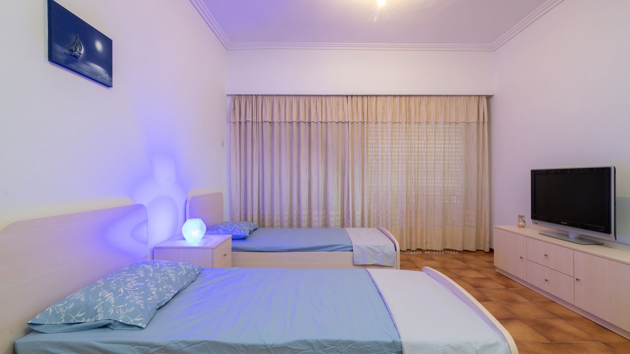 Photo of Bedroom in Alykes