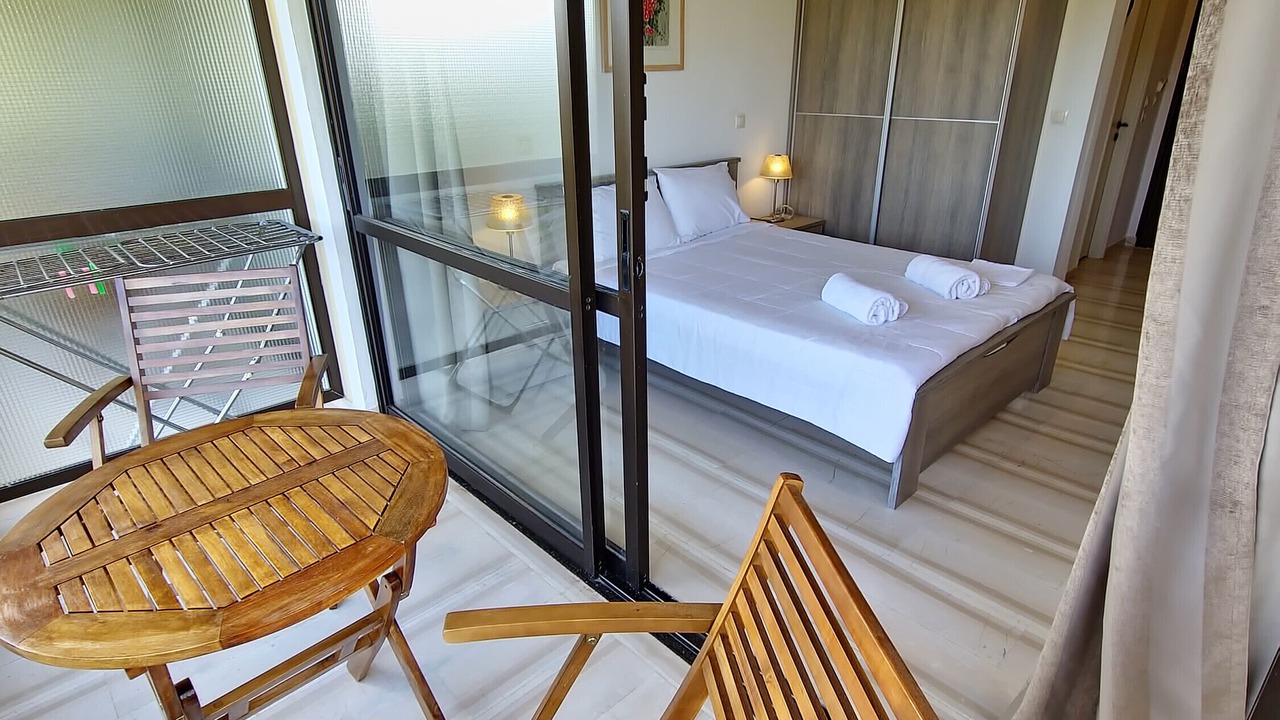 Photo of Bedroom in Melikia