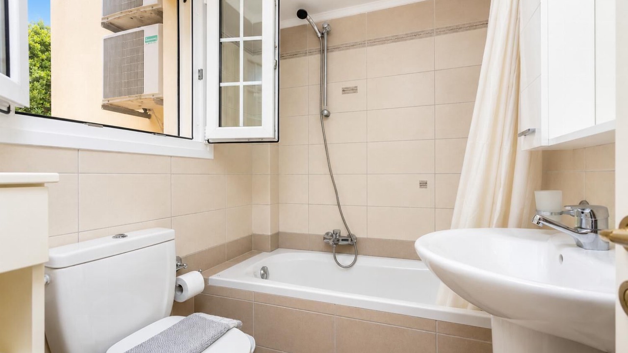 Photo of Bathroom in Nisaki