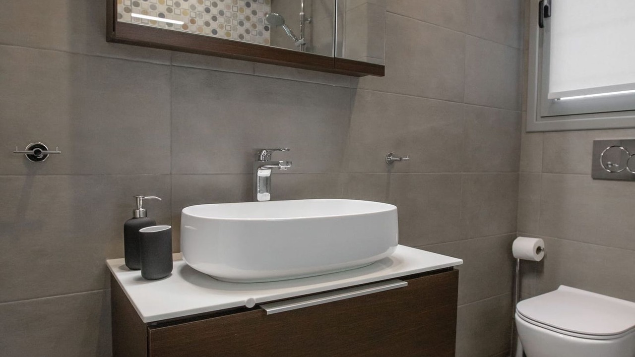 Photo of Bathroom in Plaka
