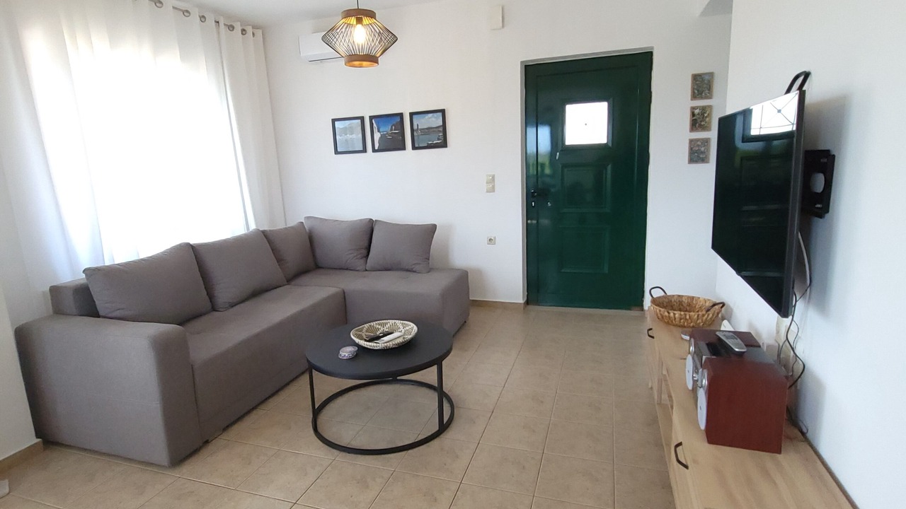 Photo of Livingroom in Litsarda