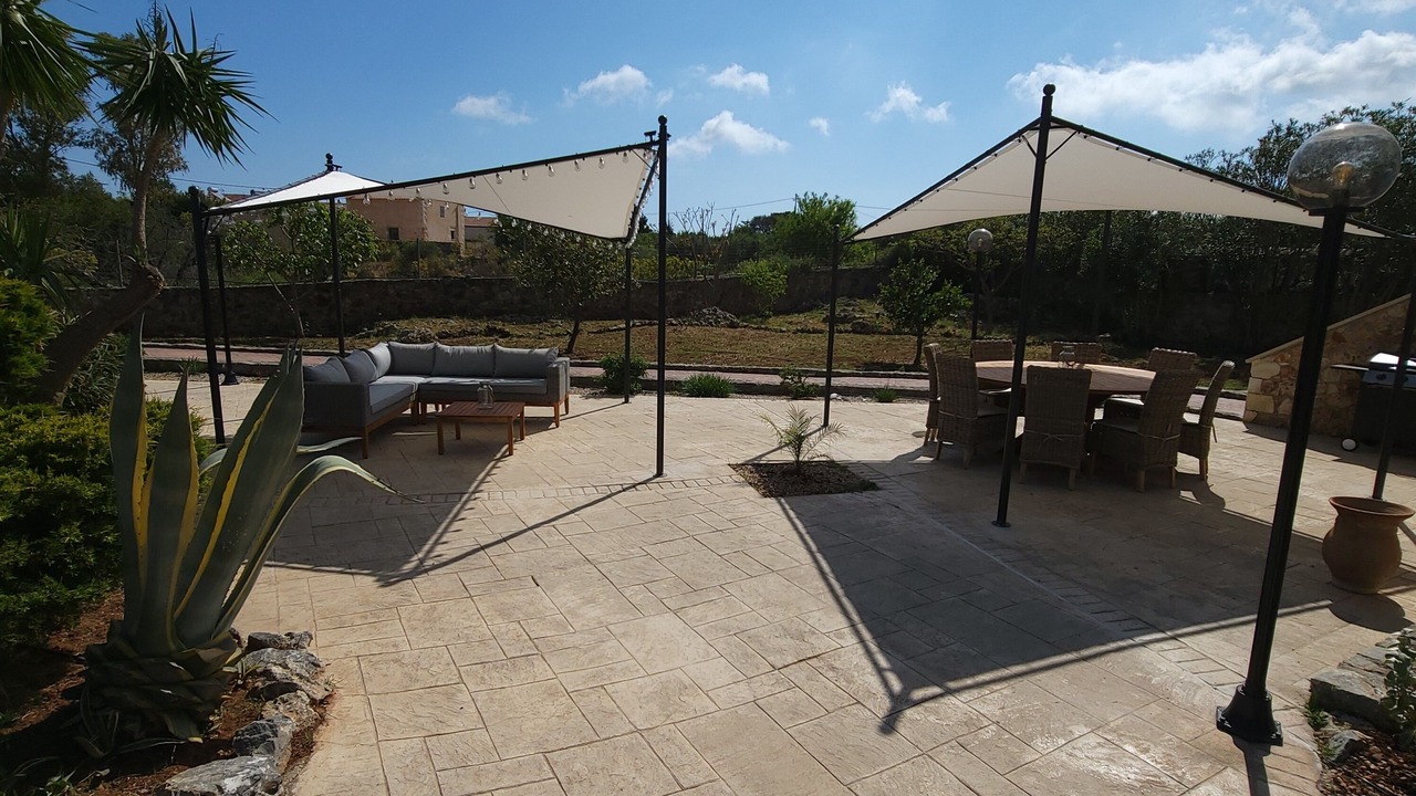 Photo of Outdoor in Litsarda