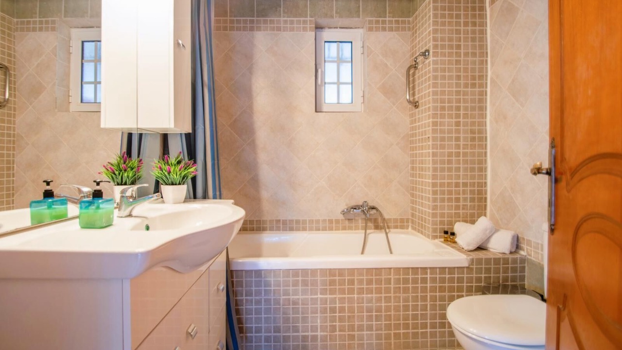 Photo of Bathroom in Laganas