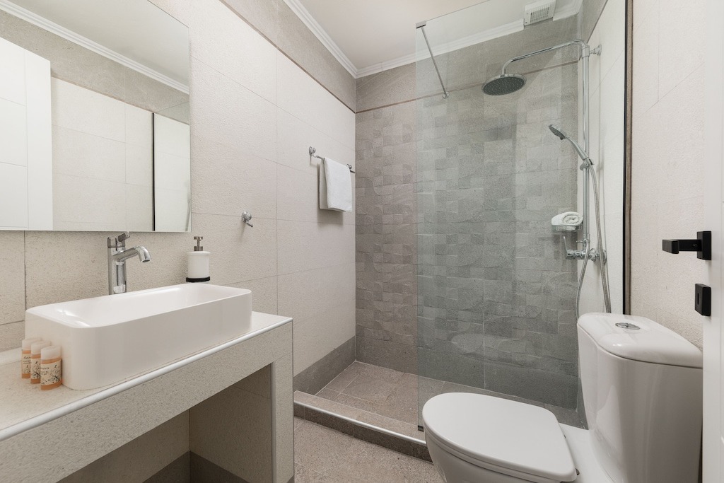 Photo of Bathroom in Chalikounas
