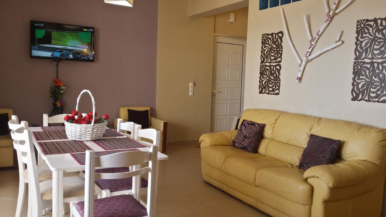 Photo of Livingroom in Kato Stalos