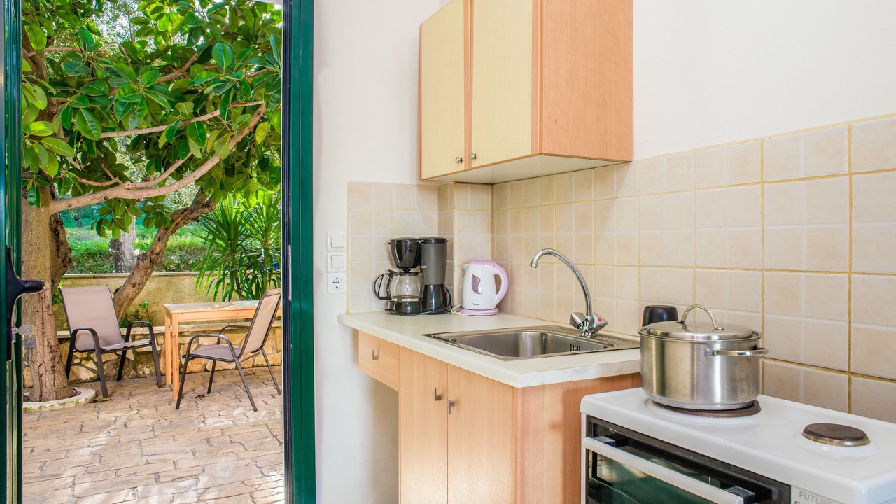 Photo of Kitchen in Limni Keri