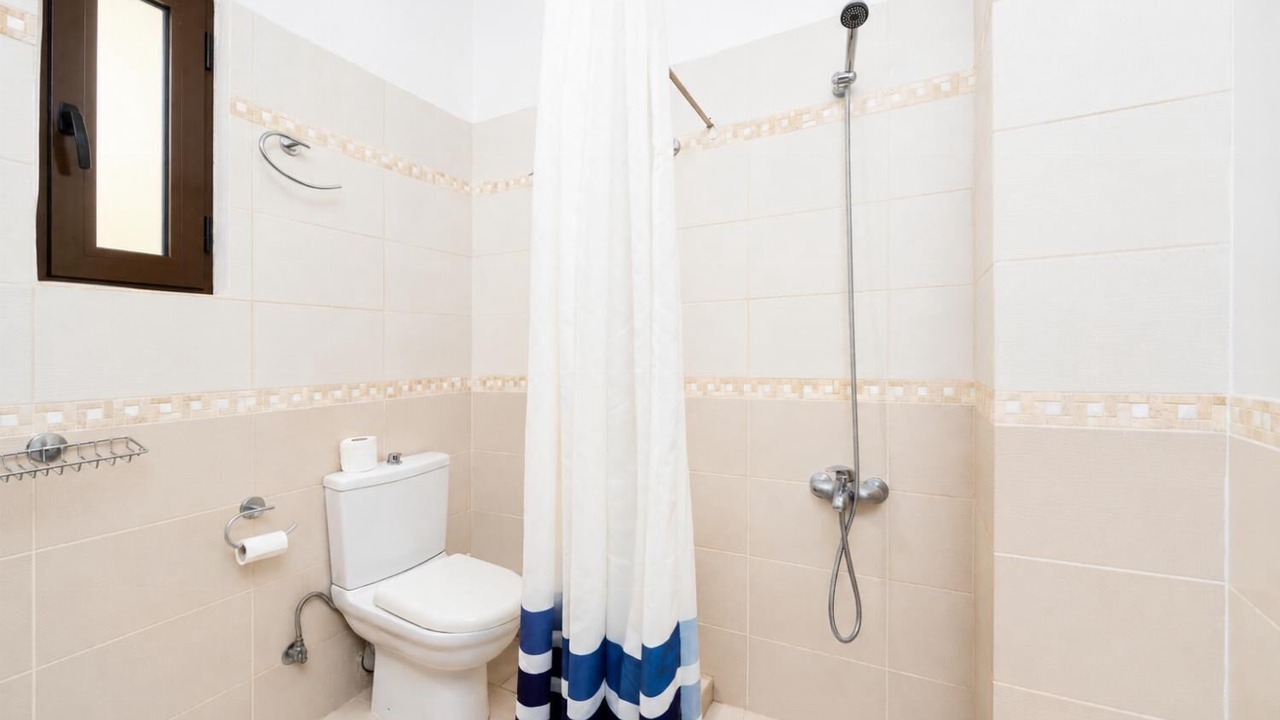 Photo of Bathroom in Kefalas