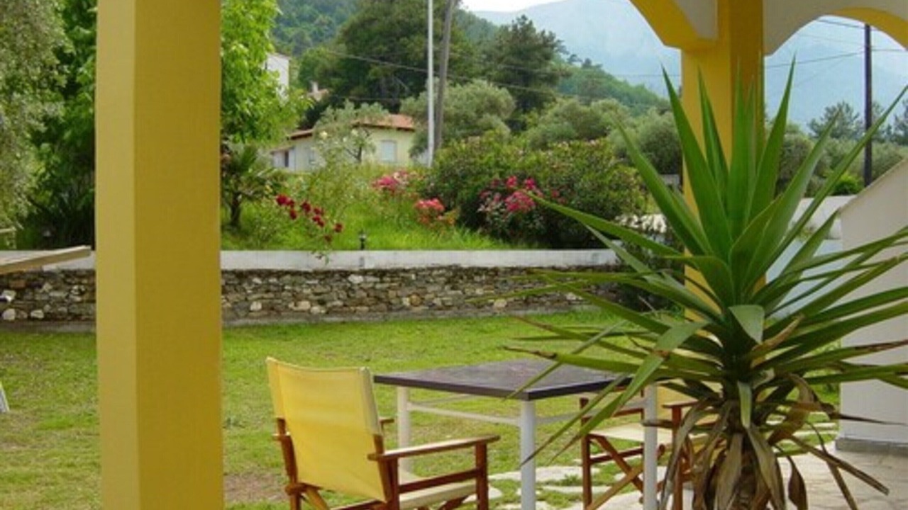 Photo of Outdoor in Chrisi Akti
