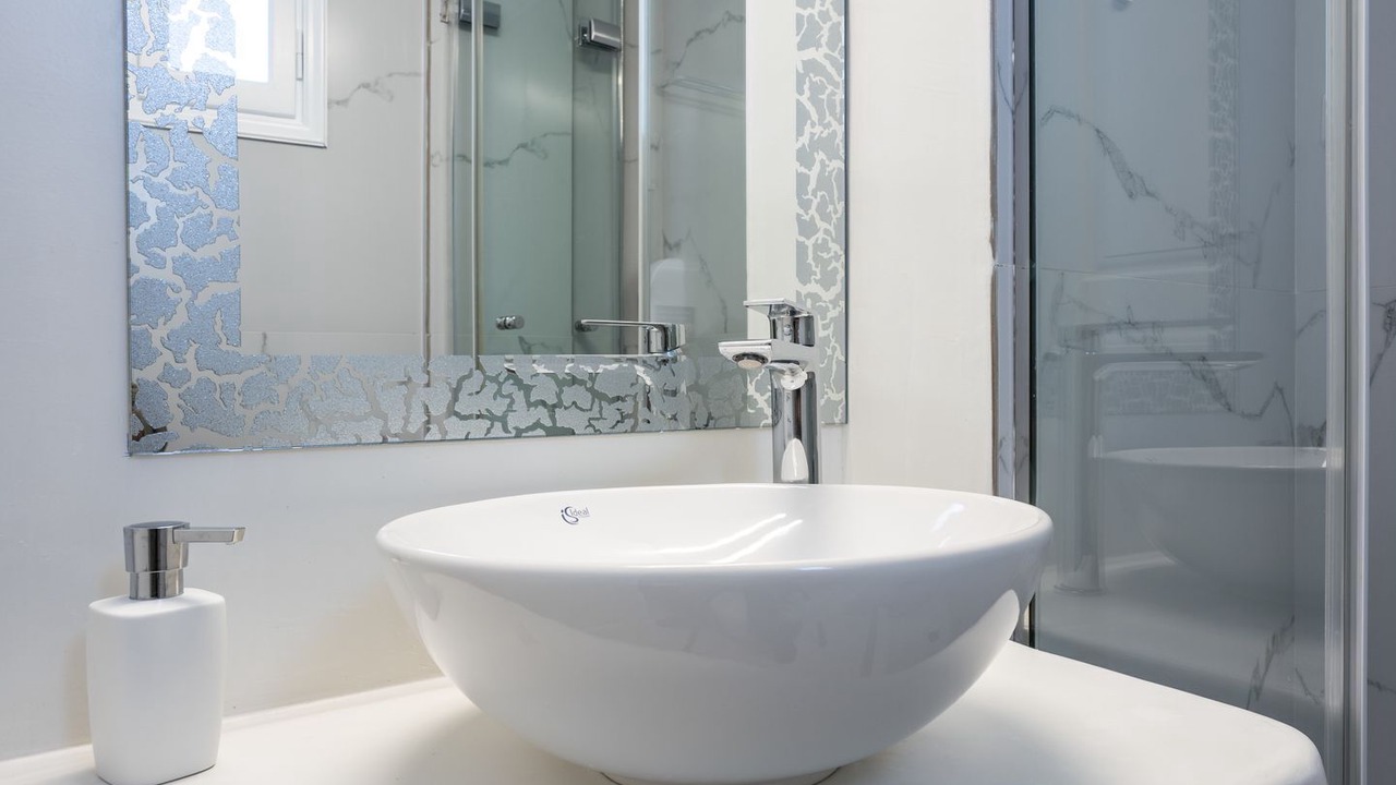 Photo of Bathroom in Oia