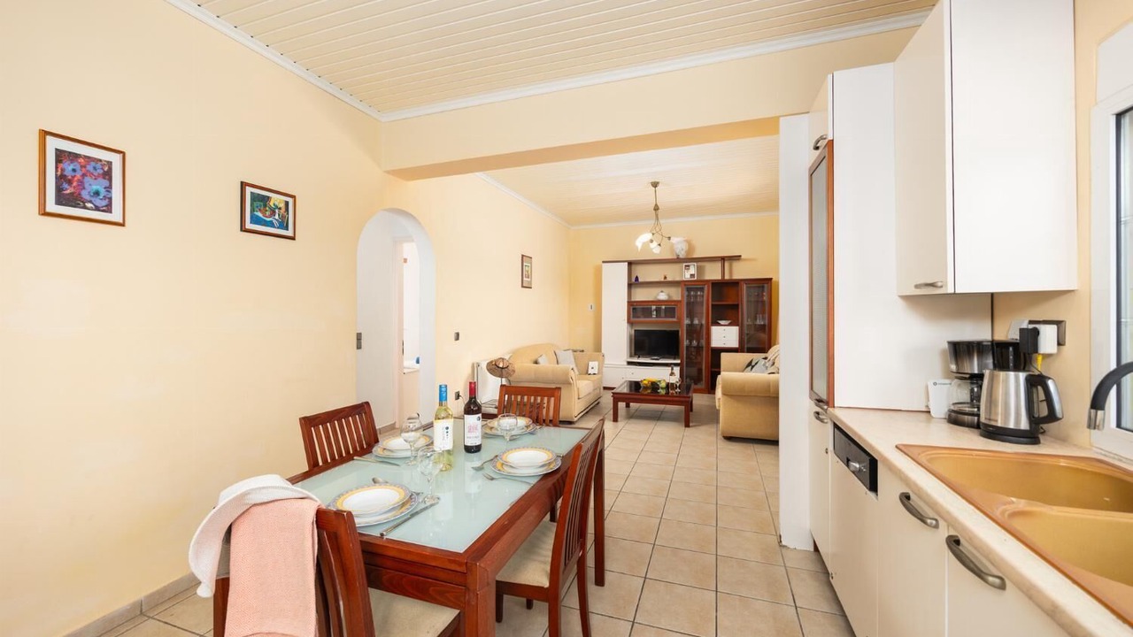 Photo of Bedroom in Lakka
