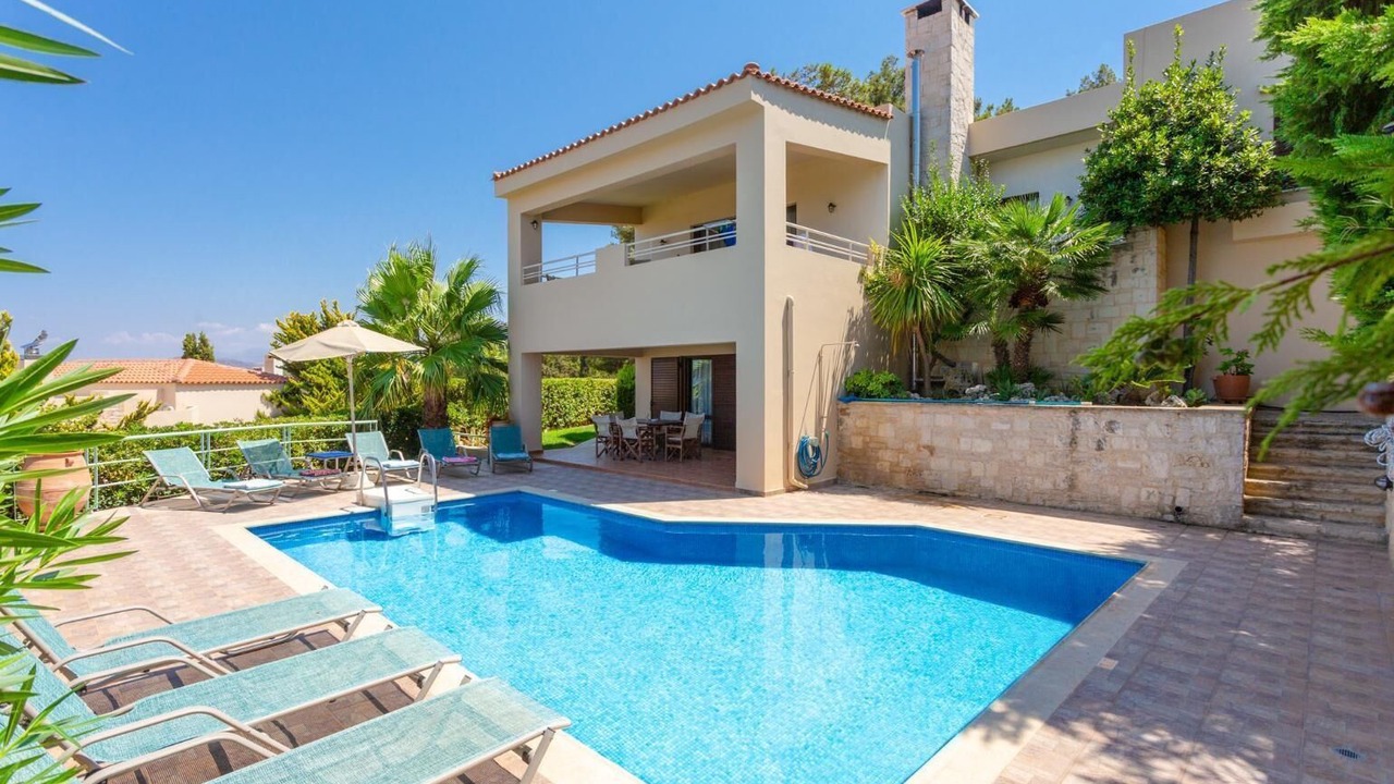 Photo of Outdoor in Roussospiti