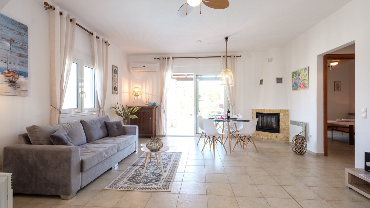 Photo of Livingroom in Houdetsi