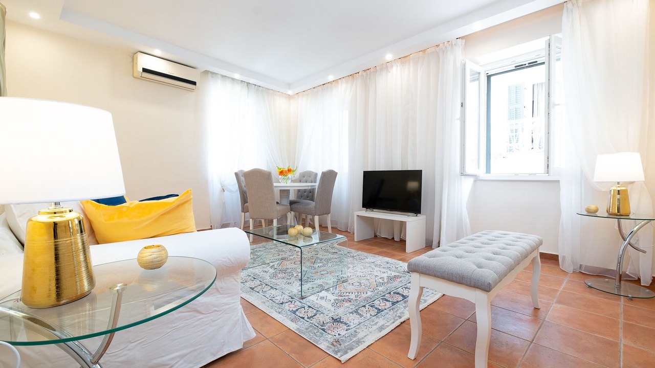 Photo of Livingroom in Old Town