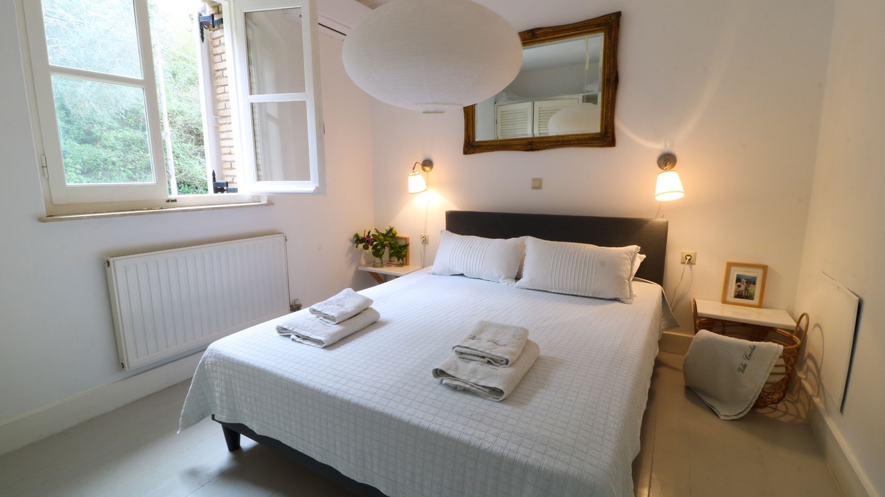 Photo of Bedroom in Vatos