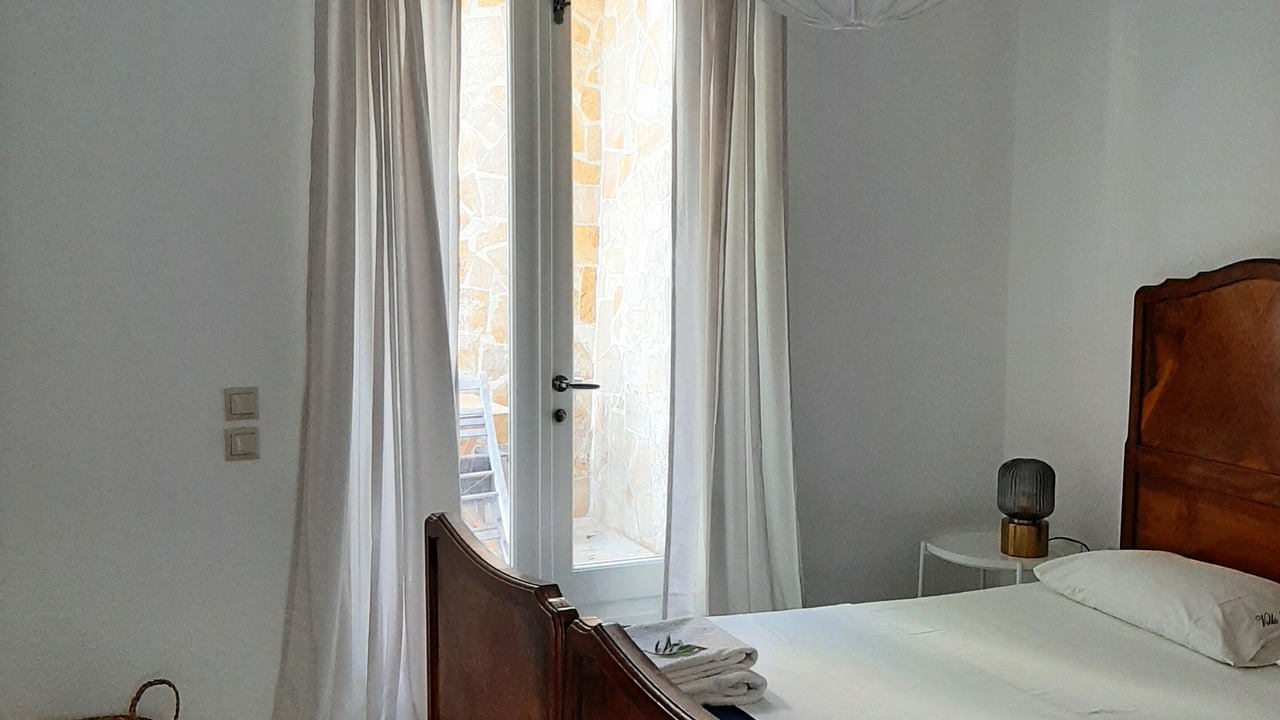 Photo of Bedroom in Vatos
