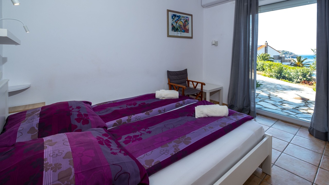 Photo of Bedroom in Mochlos
