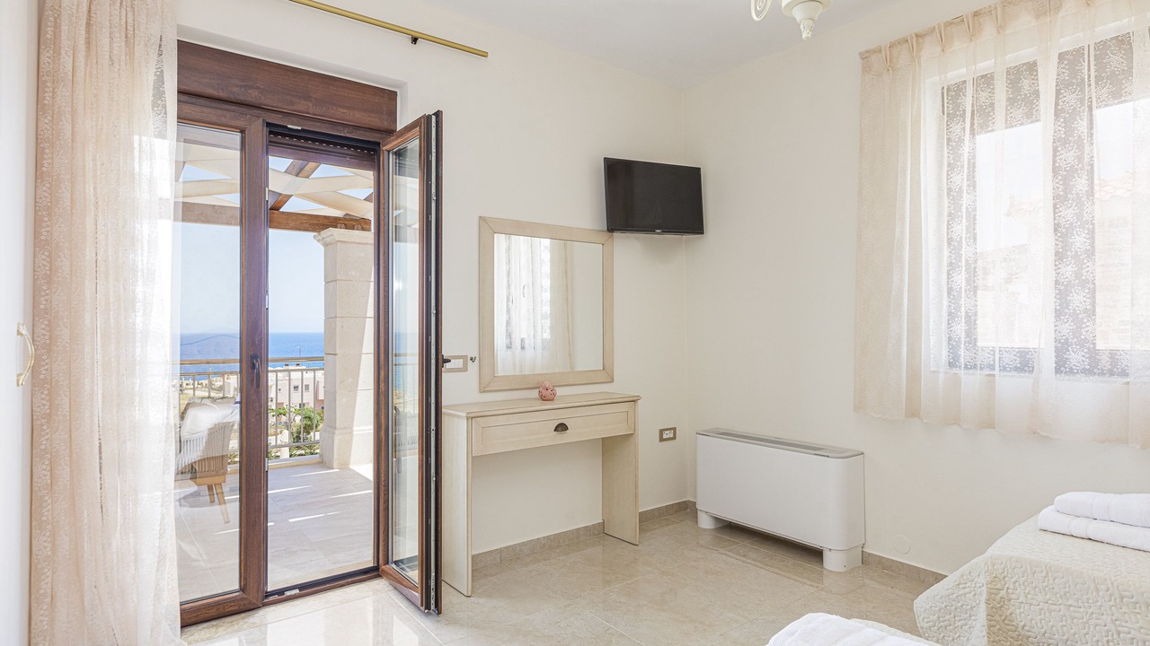 Photo of Patio Balcony in Panormos