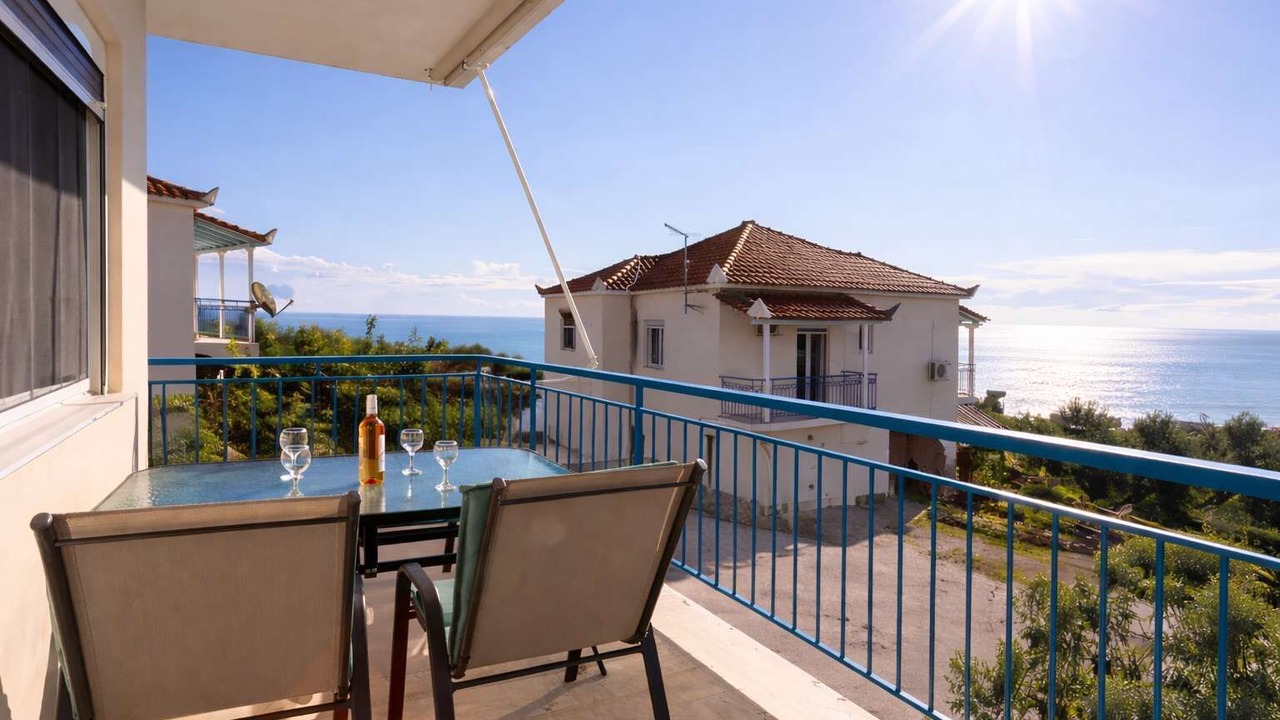 Photo of Patio Balcony in Koroni