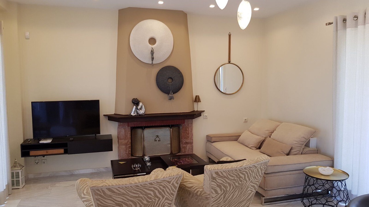 Photo of Livingroom in Saronikos